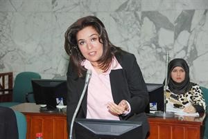اشواق المضف تتحدث ومتابعة من جنان بوشهري
