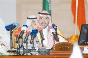 الفهد متحدثا في اجتماع رؤساء اللجان الاولمبية الخليجية
﻿