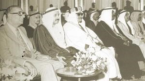 الحكومة الكويتية في مقدمة حفل افتتاح البنك منذ 33 عاما﻿