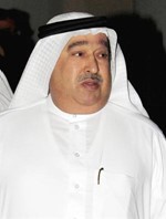 الوزير البحريني المقال منصور بن رجب