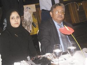 السفير اليمني وحرمه