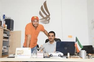 داود الغربللي ومساعد الشايع في مكتب كراج غايفرز 	هاني الشمري﻿