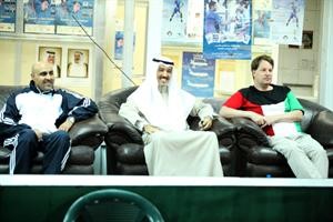 الشيخ احمد الجابر يتابع انشطة البطولة الى جانب عادل الغريب والمستشار الاقتصادي الاميركي﻿