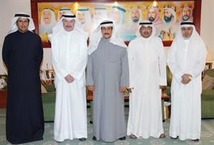 الشيخ دابراهيم الدعيج لدى استقباله اعضاء اللجنة﻿