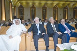 السفير المغربي محمد بلعيش والسفير الجزائري لحسن تهامي والسفير السوري بسام عبدالمجيد والعميد كامل العوضي في مقدمة الحضور﻿