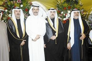 العميد منصور العلاج يقدم التهاني﻿