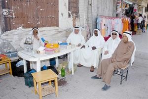 سالم البدر وحسن العلي ورواد السوق القديم