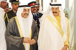 الخرافي مستقبلا الامير خليفة بن سلمان ال خليفة﻿