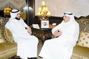 ومتحدثا الى الزميل ناصر الخالدياحمد باكير