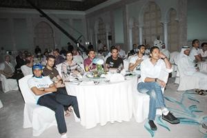 مجموعة من لاعبي الازرق
