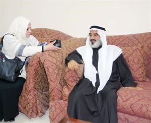 دعجيل النشمي يتحدث الى الزميلة ليلى الشافعي
