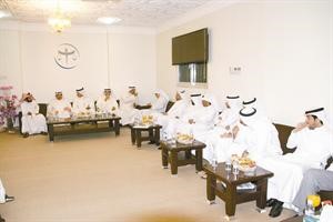 المحامون المشاركون في اللقاء الاسبوعي لاتحاد المحامين
