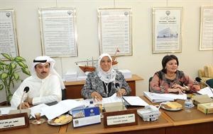 داسيل العوضي ودمعصومة المبارك وعلي الراشد خلال الاجتماع	متين غوزال﻿