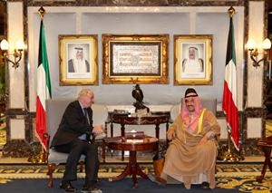 سمو رئيس الوزراء مستقبلا وزير خارجية البيرو﻿