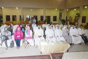 جانب من الحضور يتقدمهم بدر الرفاعي﻿