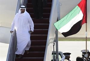 ولي العهد الاماراتي ونائب القائد الاعلى للقوات المسلحة الشيخ محمد بن زايد ال نهيان لدى وصوله الى واشنطن للمشاركة في القمة النووية 	افپ﻿