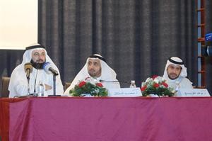 دوليد الطبطبائي ومحمد الدلال ونواف الفزيع خلال الندوة﻿﻿سعود سالم﻿