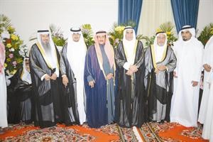 الشيخ دابراهيم الدعيج واحمد السعدون يهنئان
﻿