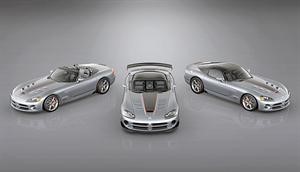 دودجفايبر SRT10 موديل 2010
