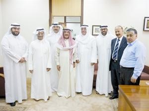 دياسر العدواني ودفضل الفضلي وبعض الاكاديميين
