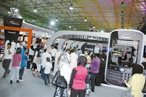 اقبال كبير على المعرض