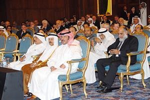 الشيخ طلال الخالد يتقدم الحضور في بداية جلسات المؤتمر
﻿﻿اسامة البطراوي﻿
