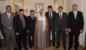 صاحب السمو الامير الشيخ صباح الاحمد في قنصليتنا بالمانيا