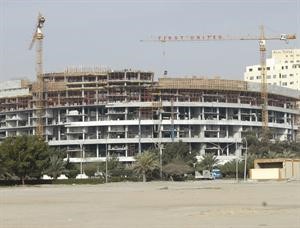 «كولدويل بانكر»: القلق يسيطر على الأسواق العقارية مع انتشار ظاهرة المطورين غير الملتزمين بالتنفيذ في دول الخليج