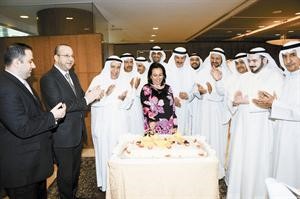 اثناء احتفال مجلس ادارة غرفة التجارة والصناعة بانتخابها كاول سيدة تنال عضوية الغرفة