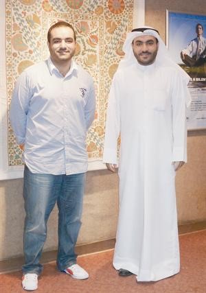 هلال فرحات مع احد الفائزين