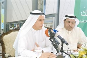 الشايع والمخيزيم خلال المؤتمر الصحافي﻿