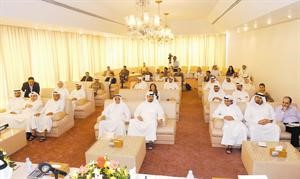 جانب من الحضور يتقدمهم طلال البحر