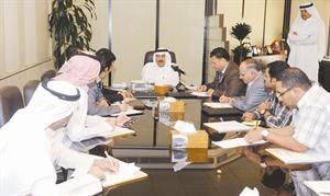 الرومي متحدثا للصحافيين عقب الجمعية العمومية
