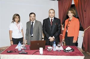 منال عمر ودخالد القندفلي ودمبارك العجمي وكارمن رضا
