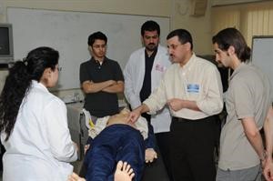الدورة تطرقت الى كيفية التعامل مع المصابين في حوادث سير
