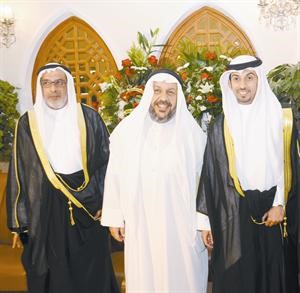 محمد جمعة يهنئ
