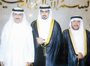 المعرس مع والده ابراهيم ابوطالب وخاله هاشم السيد