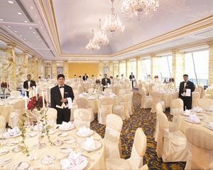 فندق جي دبليو ماريوت الكويت وقاعة الراية يقدم عرضه الخاص بموسم حفلات الزفاف