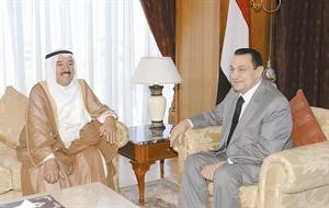 صاحب السمو الامير الشيخ صباح الاحمد خلال لقائه الرئيس المصري حسني مبارك﻿