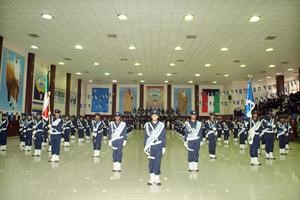 الخريجون اثناء العرض﻿