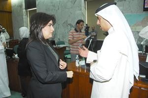 حوار بين مهلهل الخالد واشواق المضف
