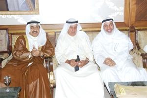 الرئيس الخرافي ونائبه عبدالله الرومي ودمحمد البصيري﻿