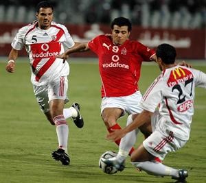 عماد متعب يغيب عن الاهلي في مباريات الكاس﻿