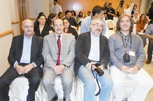  لؤي اصفهاني وقسطنطين اسينوف وعدنان سعد واليان فرح خلال الملتقى
