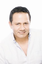 ياسر عطا