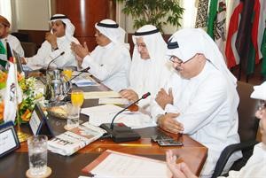 من اليمين عبد الرحيم نقي واسامة النصف ومحمد الهيف وعبدالرحمن الطيشان خلال اللقاء 	فريال حماد﻿