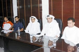 مديرو منتخبات المراحل السنية والازرق يتابعون الاجتماع﻿