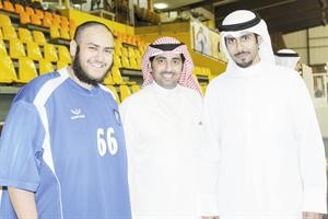 الشيخ جابر بندر الجابر مع الشيخ مشعل طلال الفهد وفهيد العجمي
