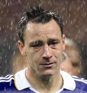 دموع جون تيري بعد خسارة تشلسي امام مان يونايتد
﻿﻿في نهائي دوري ابطال اوروبا﻿