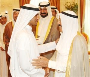 صاحب السمو الامير مرحبا بنجم القادسية بدر المطوع
